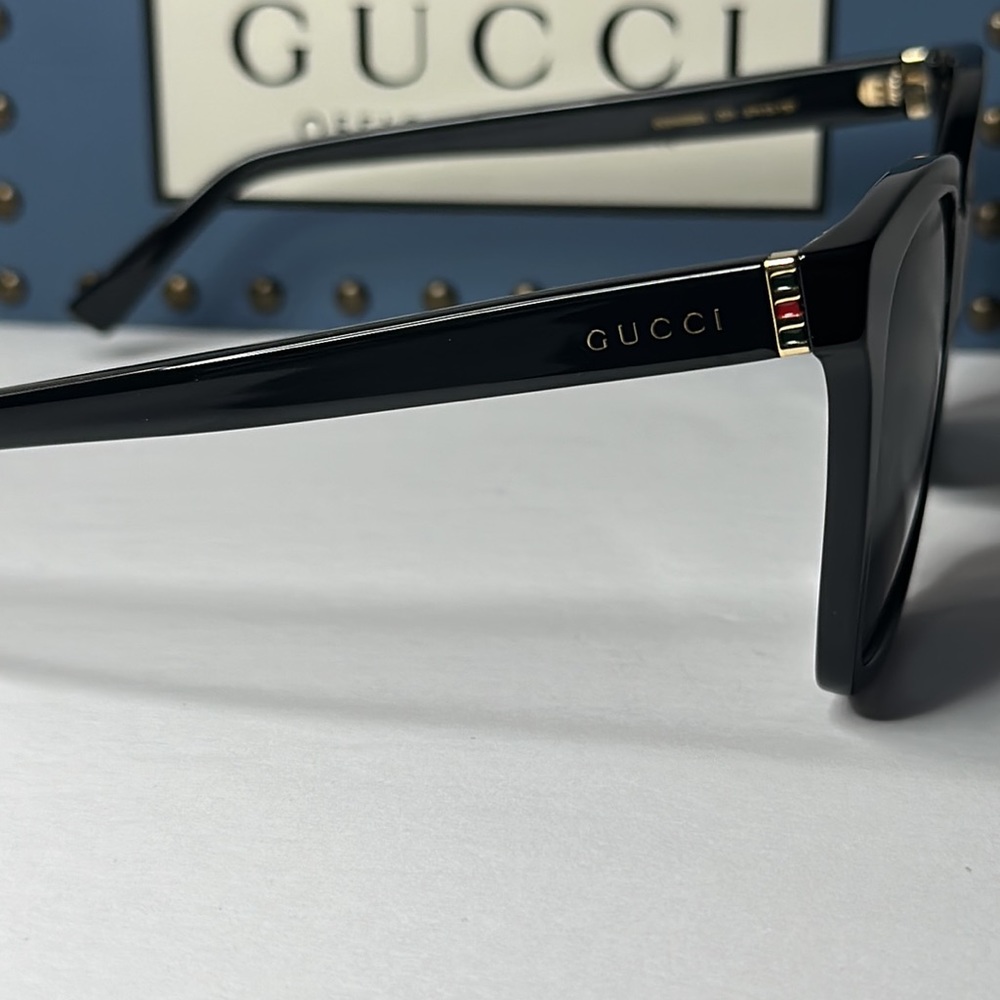 GUCCI Grey Gradient Butterfly Ladies Sunglasses GG0459S 001 54 - Picture 8 of 16